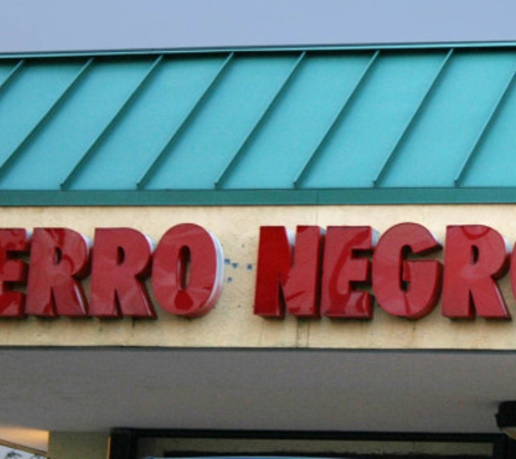 Cerro Negro Nicaraguan restaurant - Miami, FL