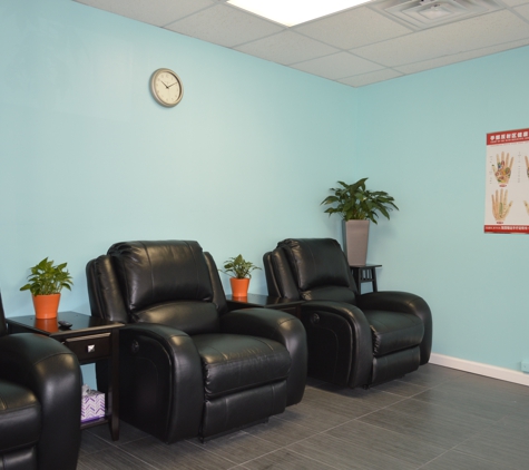 Massage Mend Me-Therapeutic Asian Massage - Brookfield, CT. foot reflexology area