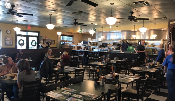 Metro Diner - Altamonte Springs, FL