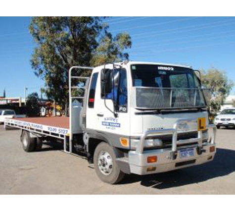 Makenes Driving School - Malaga, WA