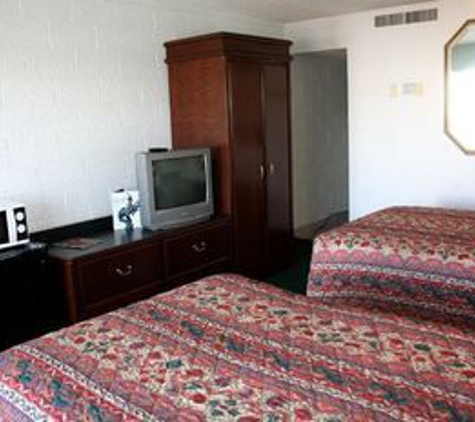 Super Lodge Motel - El Paso, TX