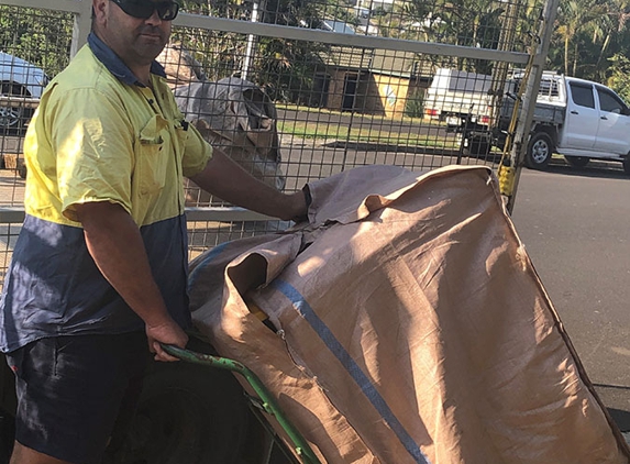 Tidy Yard Sack Service - Lennox Head, NSW