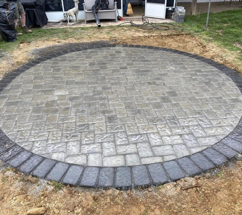 Roberts Landscaping - Feasterville-Trevose, PA