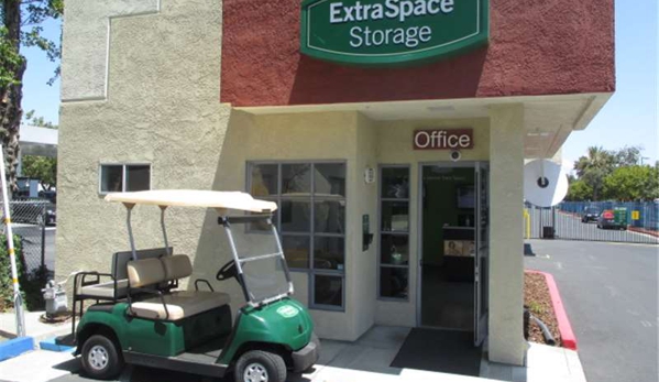 Extra Space Storage - Sunnyvale, CA