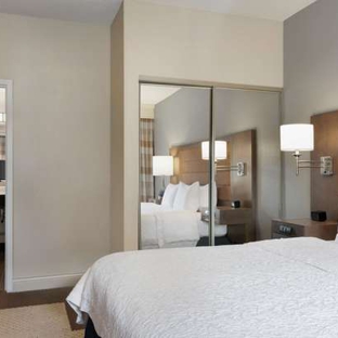 Hampton Inn & Suites Montgomery-EastChase - Montgomery, AL