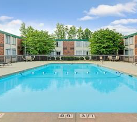 Ramada by Wyndham Rock Hill - Rock Hill, SC