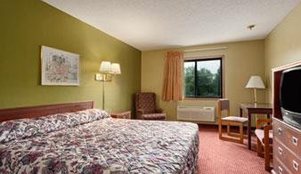 Super 8 by Wyndham Red Wing - Red Wing, MN