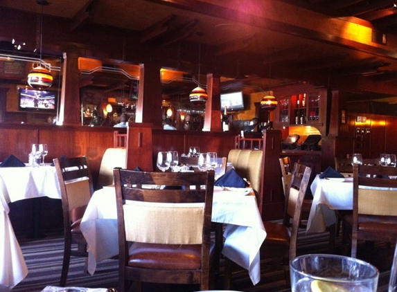 The Bungalow Restaurant - Corona Del Mar, CA