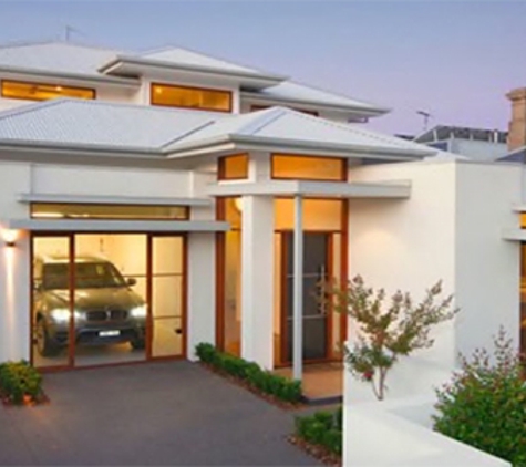 Maxwell Collins Real Estate - Geelong, VIC