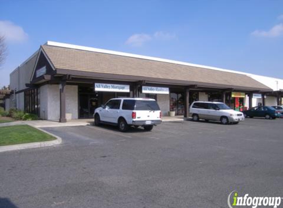 Andrews Real Estate - Clovis, CA