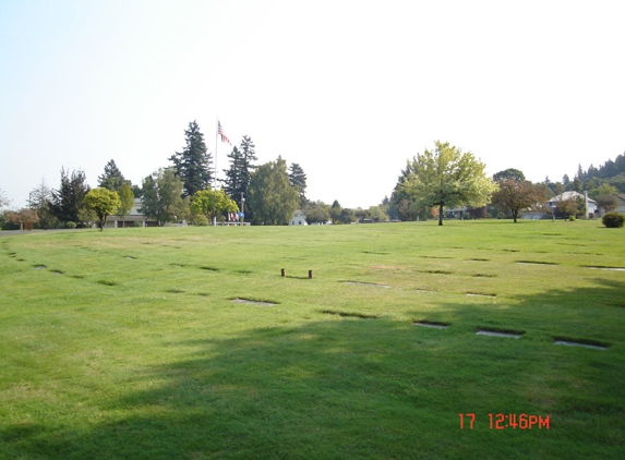 Forest Lawn Cemetery & Mausoleum - Gresham, OR