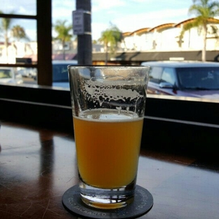 1st Street Bar - Encinitas, CA