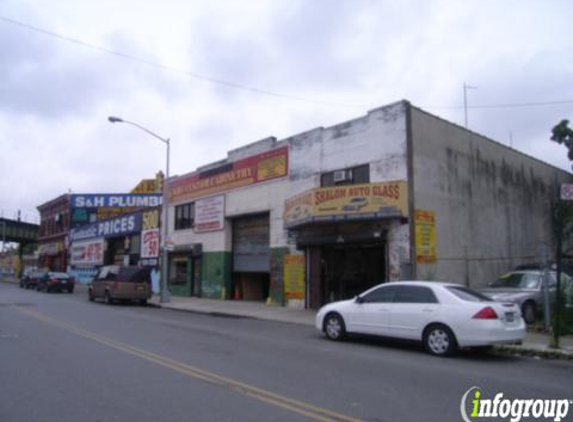 Shalom Auto Glass - Brooklyn, NY