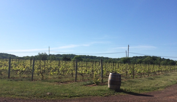 HOPEWELL VALLEY VINEYARDS - Pennington, NJ