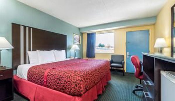 Days Inn Huber Heights - Dayton, OH