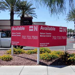 Signworld - Las Vegas, NV. 4' x 8' V-Shape Sign