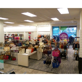 Nordstrom Rack Shoppers World - Framingham, MA