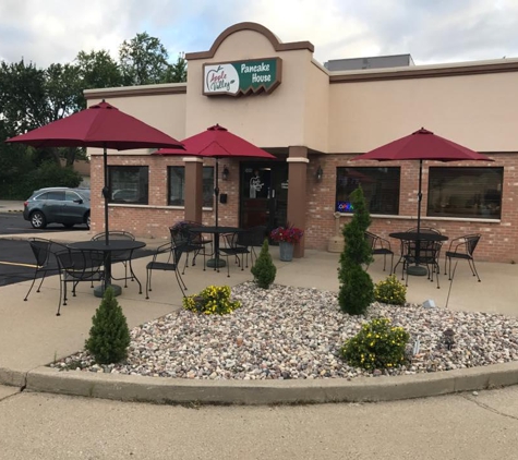 Apple Valley Pancake House - Appleton, WI