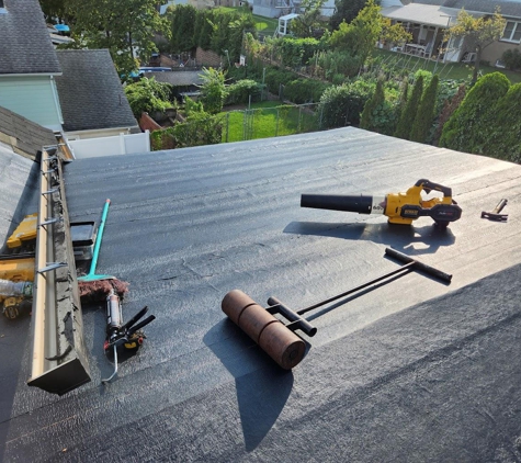 Superior Roofing Pros - Union City, NJ