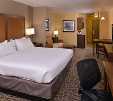 Holiday Inn Express & Suites Page- Lake Powell Area - Page, AZ