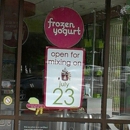 Menchie's Frozen Yogurt - Yogurt