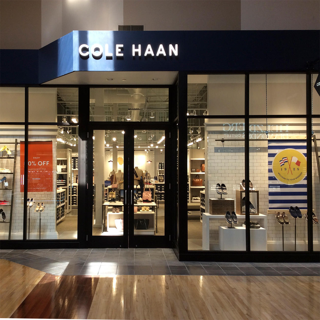 Cole haan sale outlet near me