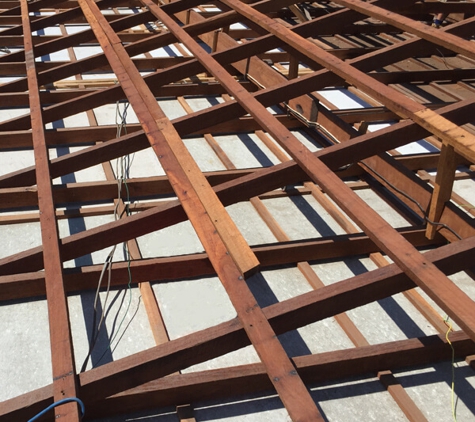 D & M Hose Pty Ltd - Maryborough, QLD