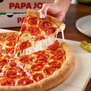 Papa Johns Pizza - Oshkosh, WI