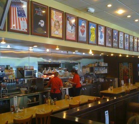 Agoura's Famous Deli & Restaurant - Agoura Hills, CA