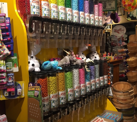 Powell's Sweet Shoppe - Laguna Niguel, CA