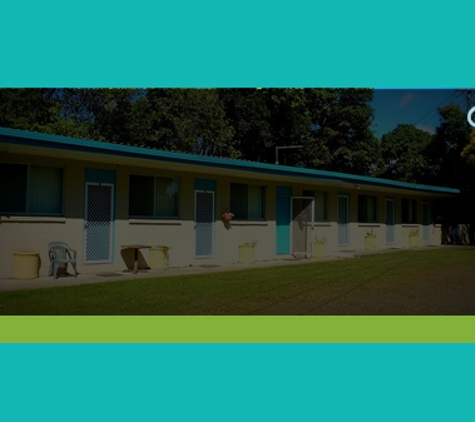 Belongil Fields Conference & Holiday Centre - Byron Bay, NSW. Cabins