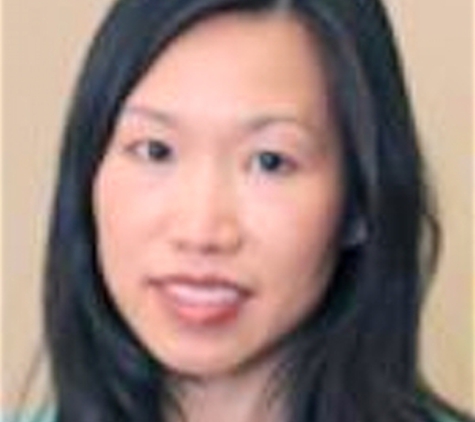 Dr. Judy Huang, MD - Libertyville, IL