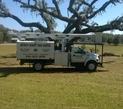 Brown's Budget Tree Service - Port Charlotte, FL