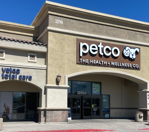 Vetco Total Care Animal Hospital - Las Vegas, NV