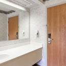 Super 8 by Wyndham Erwin - Hotels
