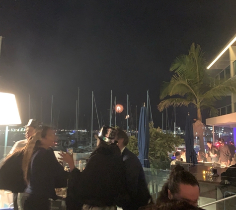 SALT Restaurant & Bar - Marina Del Rey, CA