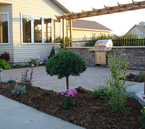 Jason's Five Star Landscape & Design, L.L.C. - Watertown, WI