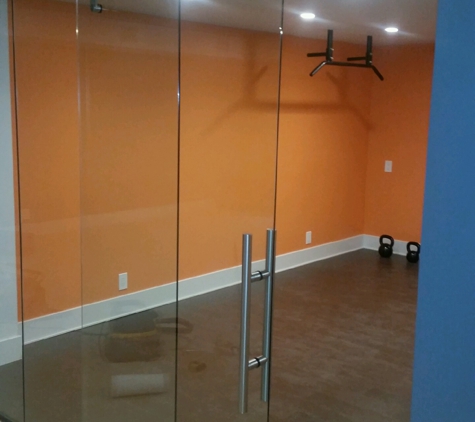 Euro Glass & Remodel - Denver, CO