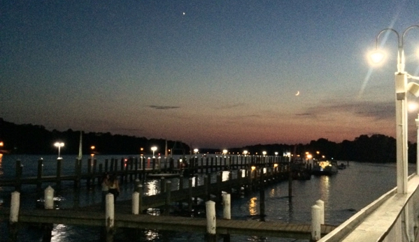 Schaefer's Canal House - Chesapeake City, MD