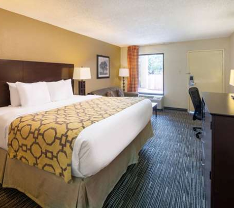 Baymont Inn & Suites - Columbus, GA