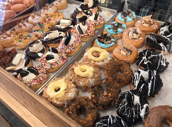 Five-O Donut Donut Co - Sarasota, FL