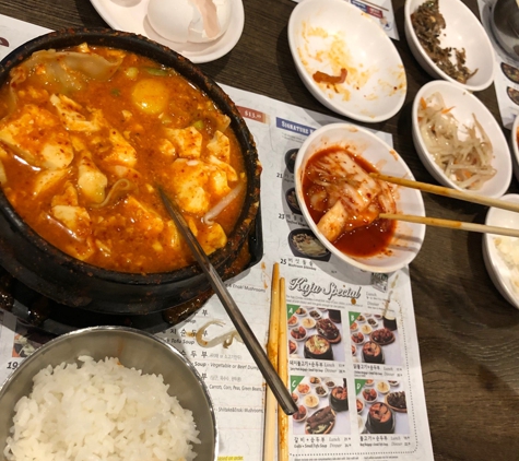 Kaju Soft Tofu Restaurant - 가주순두부 - Buena Park, CA