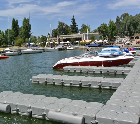 Muelles y Plataformas Flotantes PCM Docks - Ventura, CA