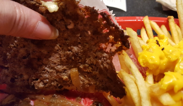 Freddy's Frozen Custard & Steakburgers - North Little Rock, AR. See the crispy edges I referred to in the other pictures, IT'S NOT THE CHEESE!!!