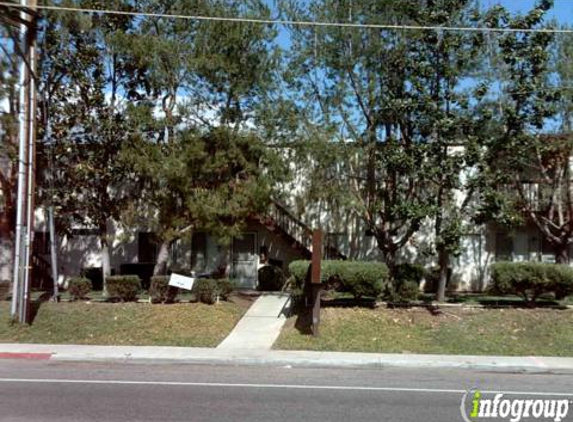 Casa De Oro Senior Apartments - Spring Valley, CA