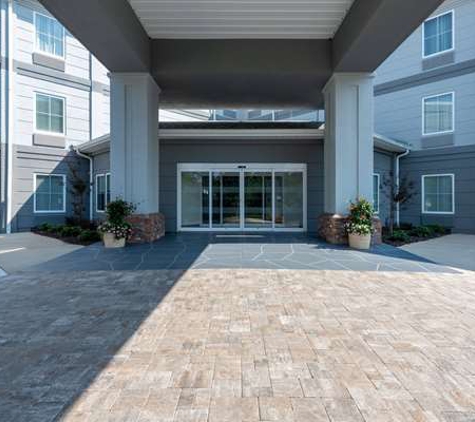 TRYP by Wyndham Tallahassee North I-10 Capital Circle - Tallahassee, FL