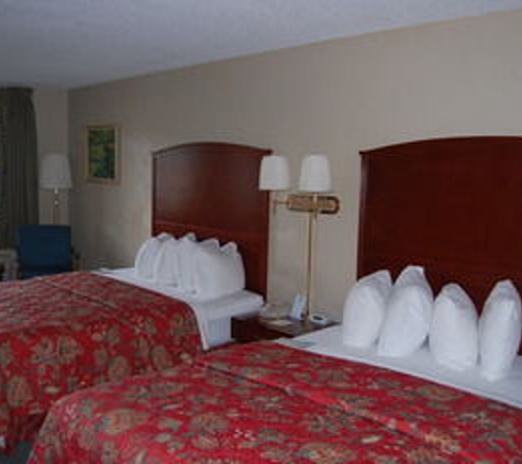 Days Inn - Branson, MO