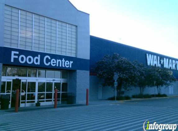 Walmart Supercenter - Tampa, FL