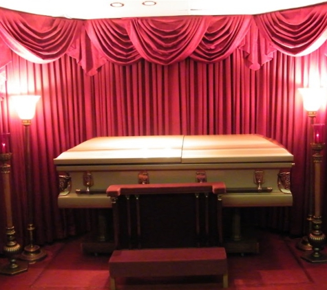 Henry Funeral Home - Cambridge, MD