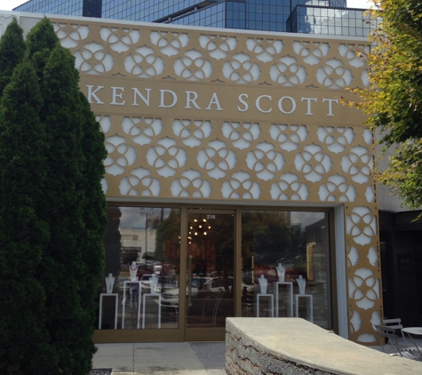 Kendra Scott - Atlanta, GA